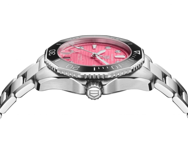 TAG Heuer Aquaracer Professional 300 Date