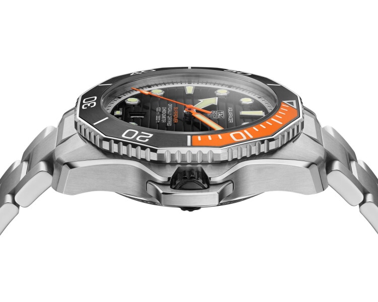 TAG Heuer Aquaracer Professional