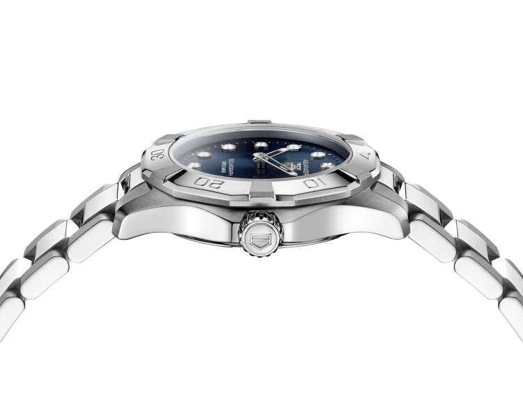 TAG Heuer Aquaracer Professional 100 Solargraph