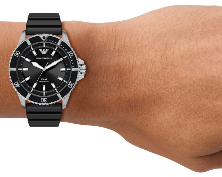 Emporio Armani World Explorer