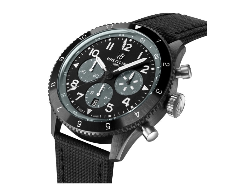 Breitling Classic AVI Super AVI B04 Chronograph GMT 46 Mosquito Night Fighter
