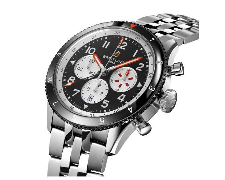 Breitling Classic AVI Super AVI B04 Chronograph GMT 46 Mosquito